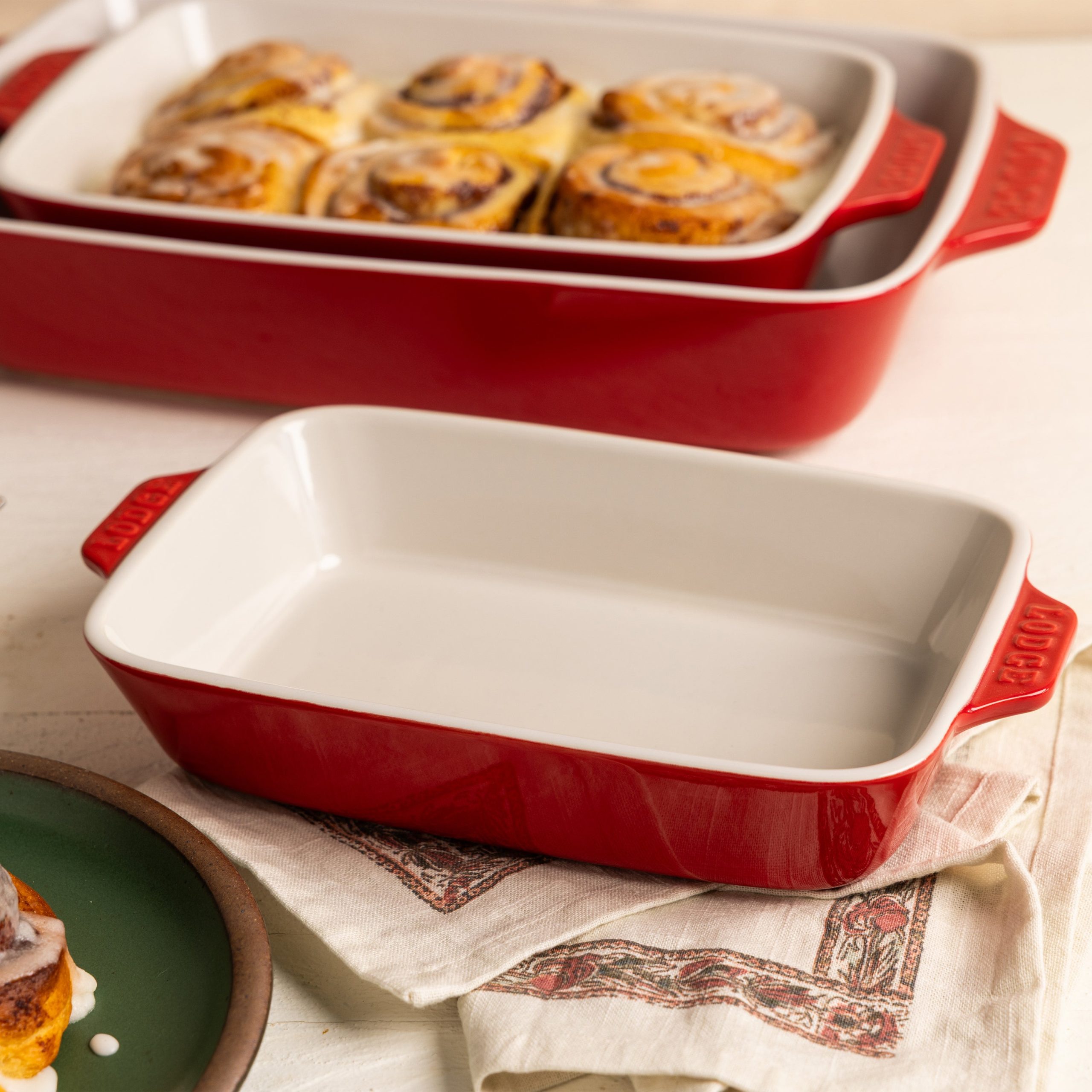 Small Stoneware Casserole Dish. 9 x 6 Inch - Image 9