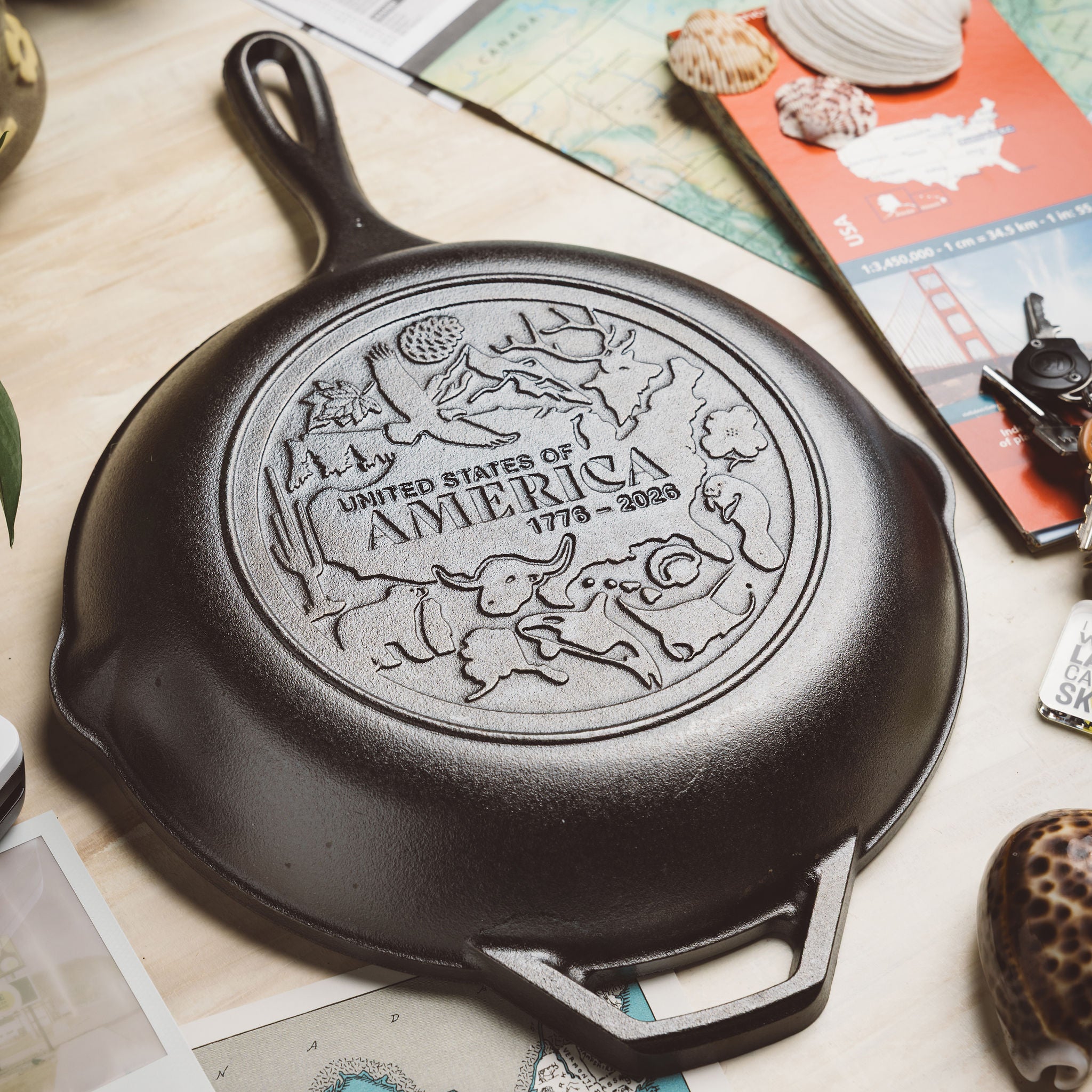 Lodge Chef Collection 10 Inch Seasoned Cast Iron Skillet. USA Frontier - Image 3
