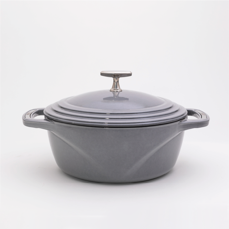 USA Enamelâ„¢ Cast Iron Dutch Oven - Image 17